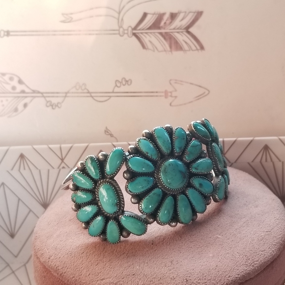 Gorgeous Rare Julie Ondelacy Lahi NA Zuni Vintg Turquoise cluster cuff Bracelet - Picture 13 of 13